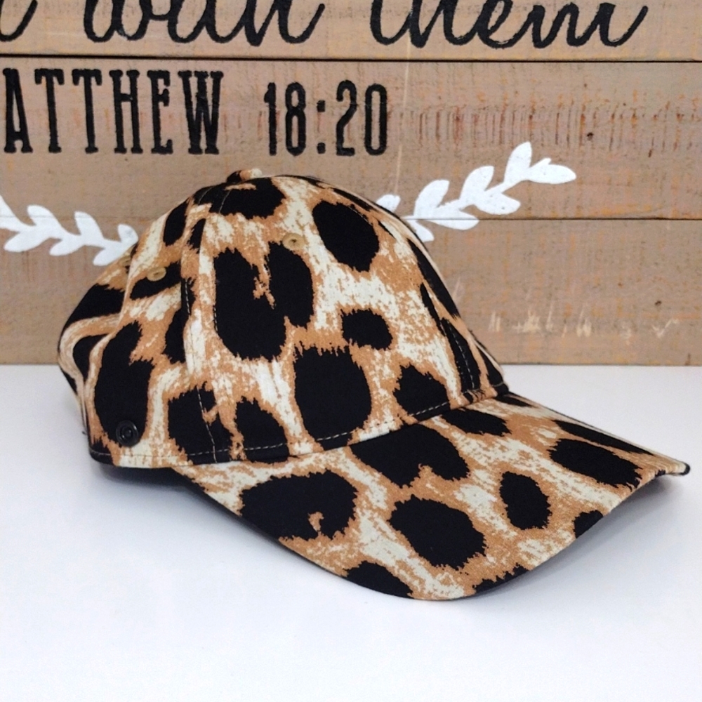 Leopard Hat